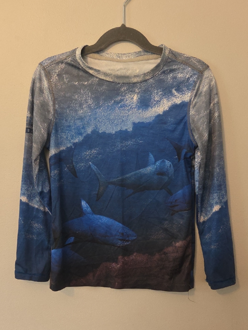 Reel Legends Linnea Symenski Shark Rash Guard (6)